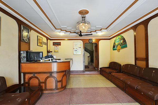 Hotel Ajaya Varanasi Exterior foto